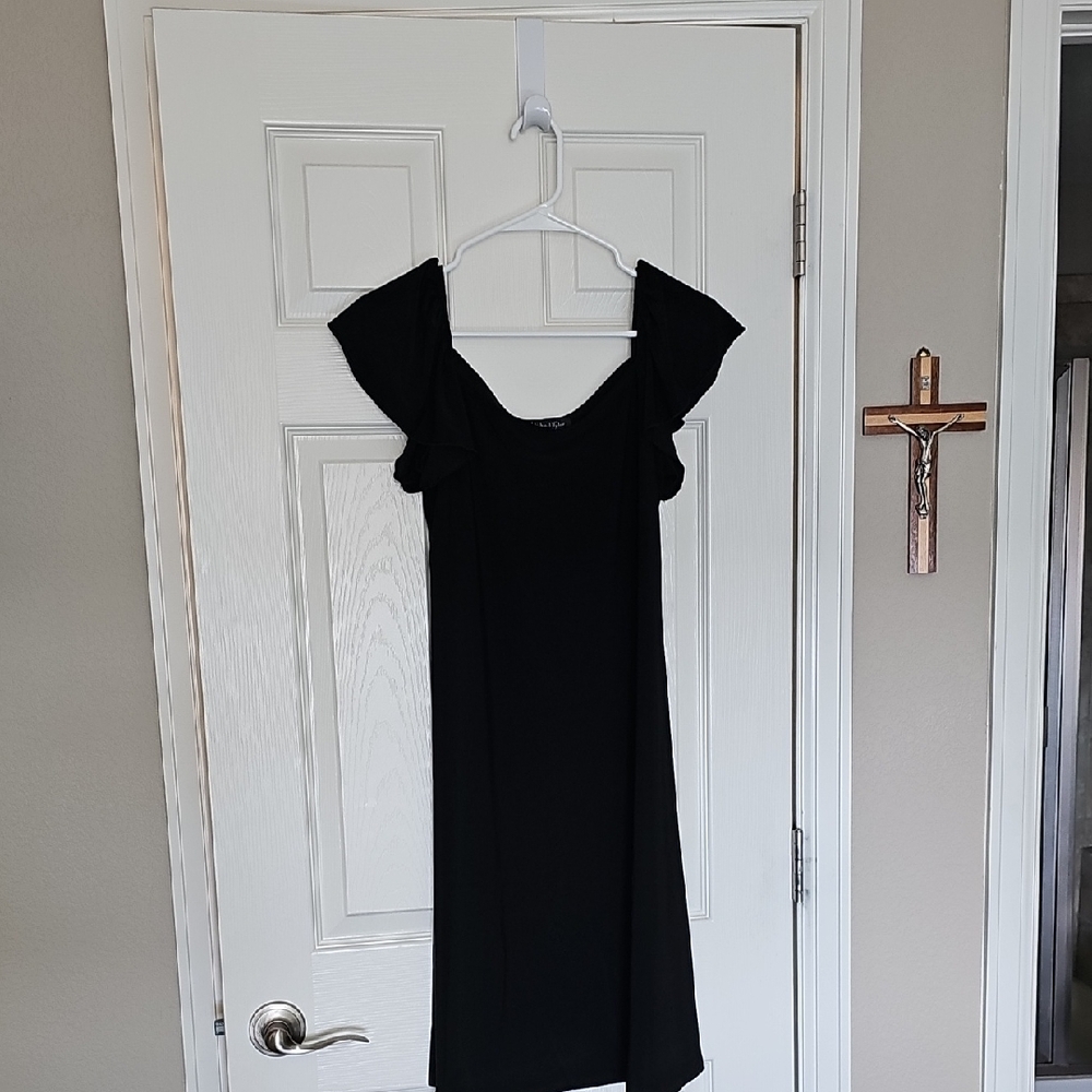 Black Flutter Sleeve Midi Dress